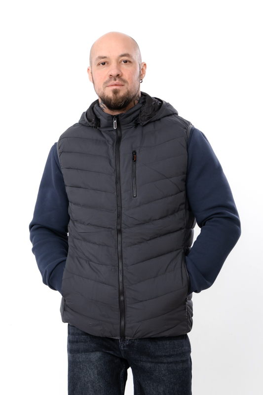 Жилетка чоловіча